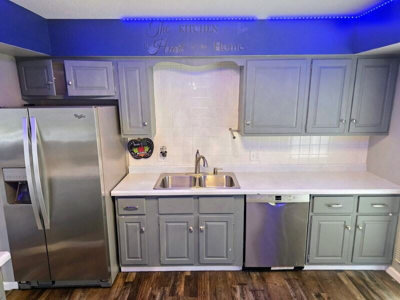 320 34th St - Photo 4 of 32