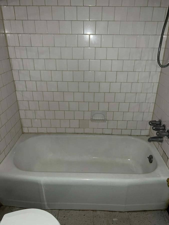 Parkwood Avenue 2700 #2 (J&L Property Group LLC) - Photo 4 of 5