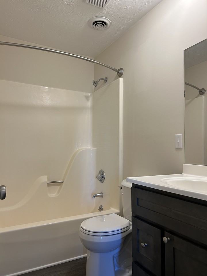 100 Holmes Avenue #A - Photo 4 of 6