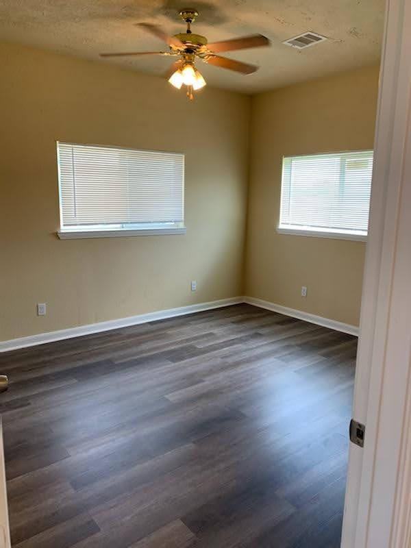 Yellowstone Boulevard 4720 - Photo 4 of 7