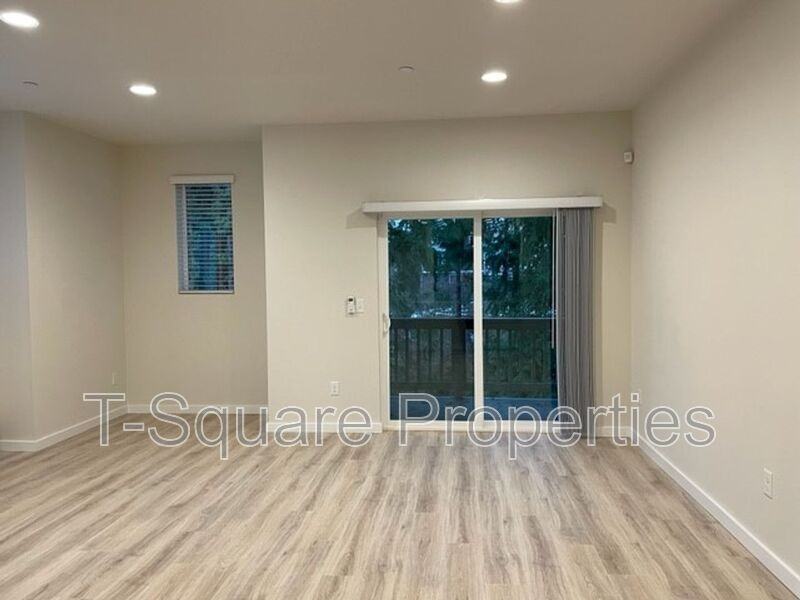 13117 3rd Ave Se #J1 - Photo 7 of 22