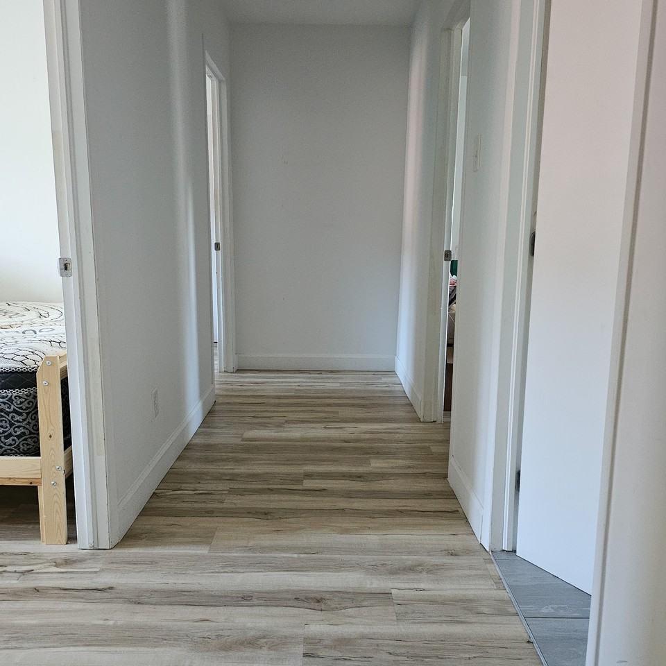 2526 Rue Sainte-Catherine Est #2526 - Photo 5 of 8