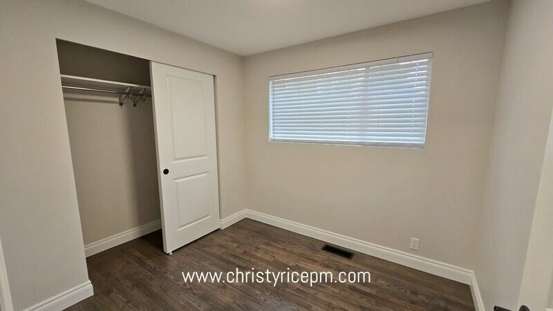 1815 116th Ave Ne - Photo 7 of 22