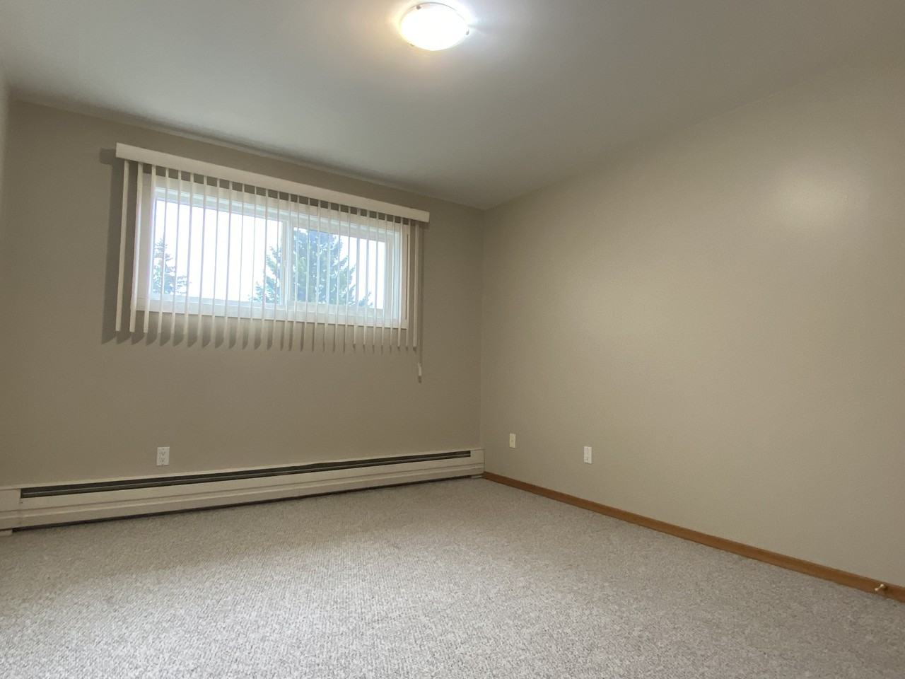 1027 Northmount Drive Northwest - Photo 4 of 6