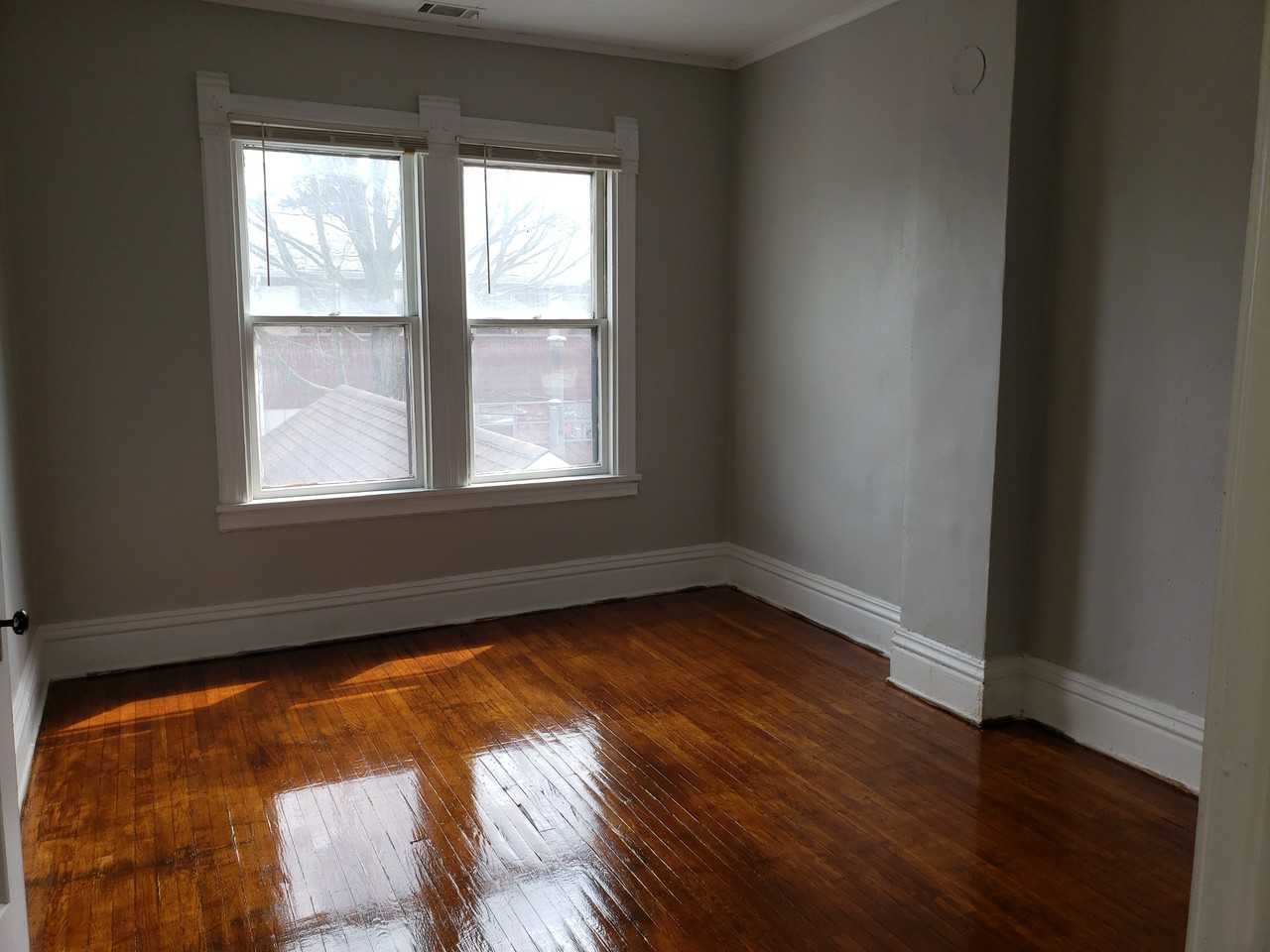 706 Broadway/ 7 S. 7th St - Photo 7 of 13