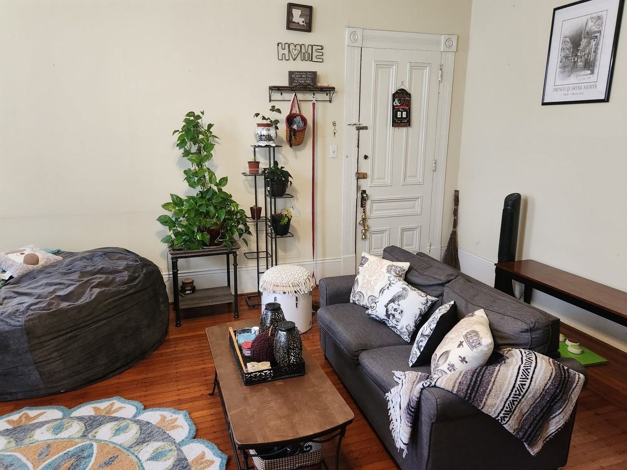 3915 Prytania St. - Photo 4 of 7