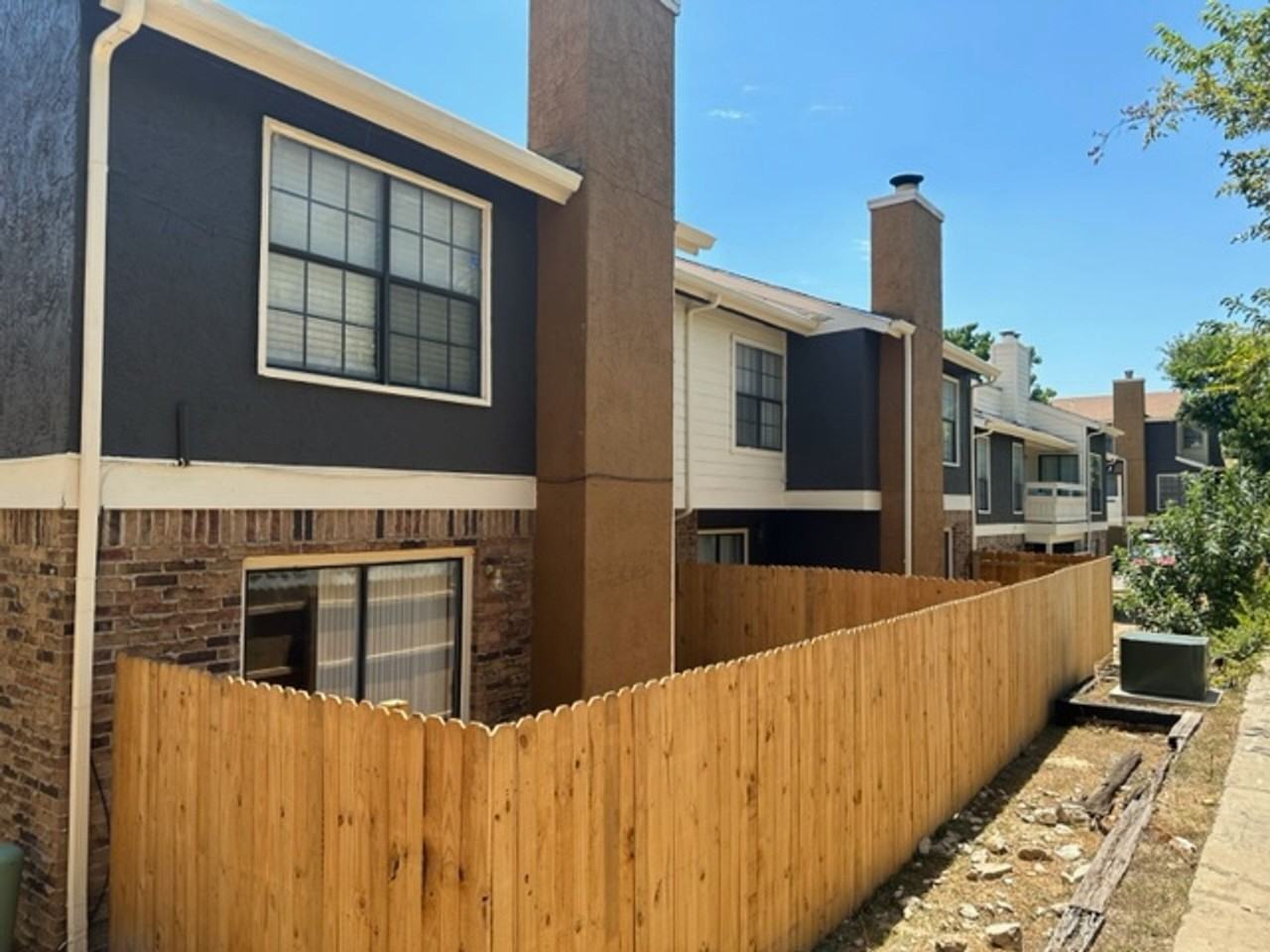 Ridgmar Townhomes 168 LLC - Photo 7 of 14