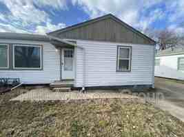 featured image of 2817 Se Minnesota Ave