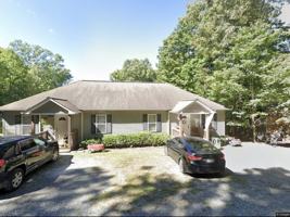 featured image of 722 Lake Forest Dr