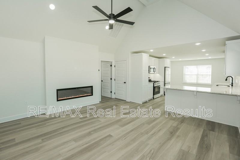 3213 Sw Lovely Ln - Photo 6 of 34