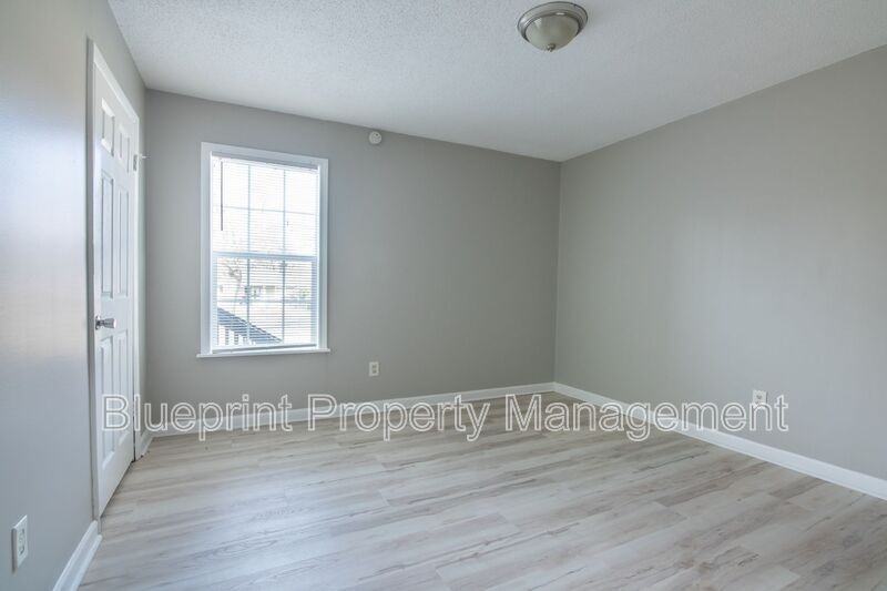 7721 1st Ave S #8 - Photo 7 of 8