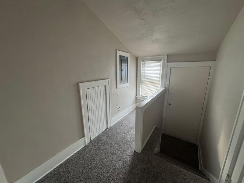 15823 Princeton St - Photo 3 of 7