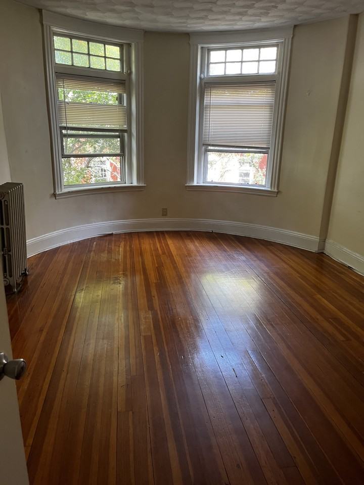 14 Strathmore Rd #3 - Photo 3 of 12