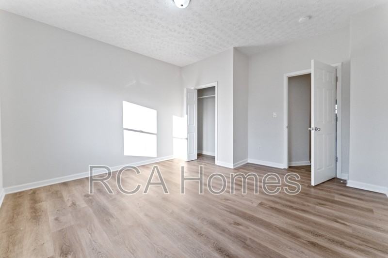 23 N Gray St - Photo 5 of 11