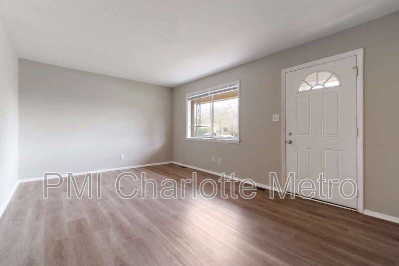 4717 Monmouth Dr - Photo 6 of 14