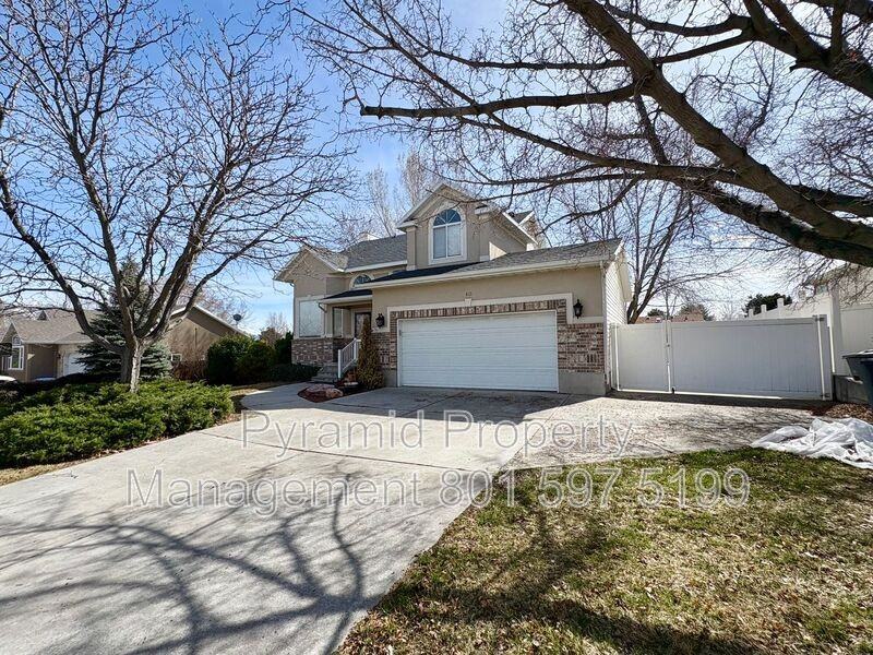 4111 Ws #FULL - Photo 2 of 45