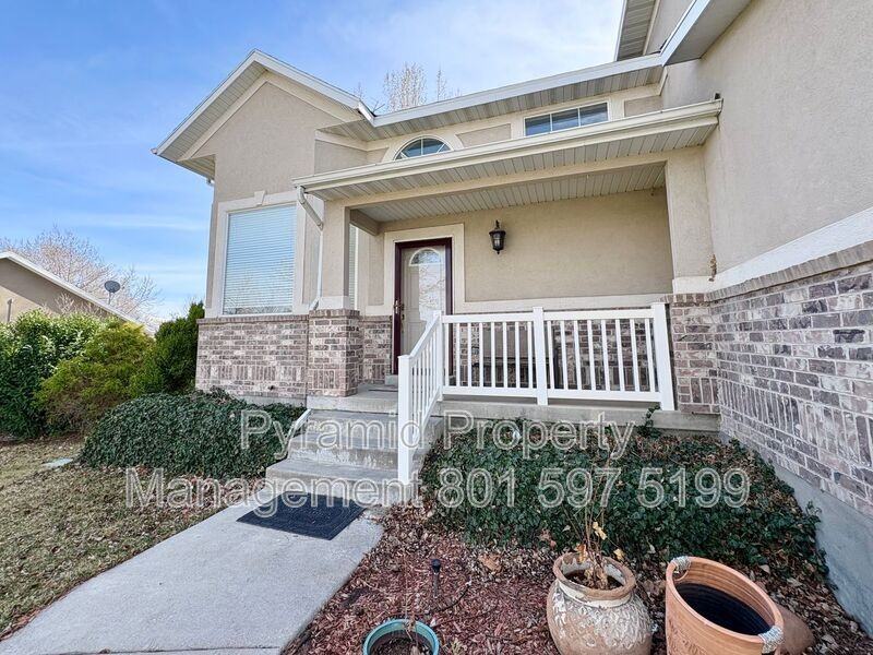 4111 Ws #FULL - Photo 3 of 45