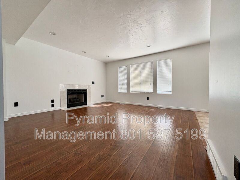 4111 Ws #FULL - Photo 7 of 45