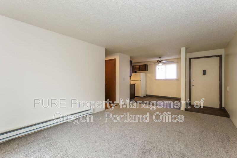 14140 Ne Sandy Blvd #Q02 - Photo 7 of 25