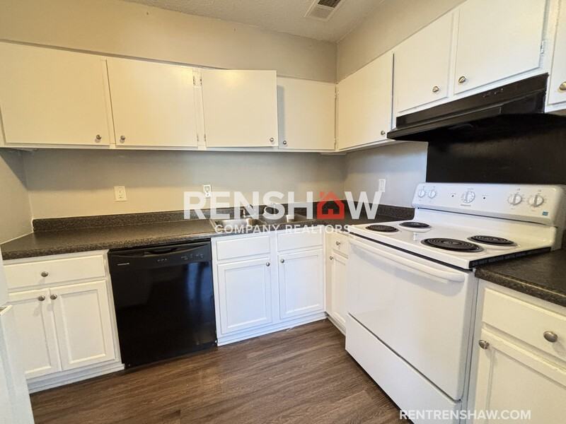 2998 Elbert Cv - Photo 7 of 16