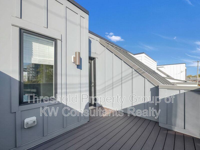 1165 N 4th St #1165 - Photo 7 of 30