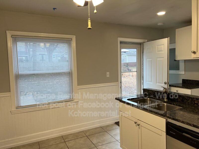 8009 Summit St - Photo 7 of 28