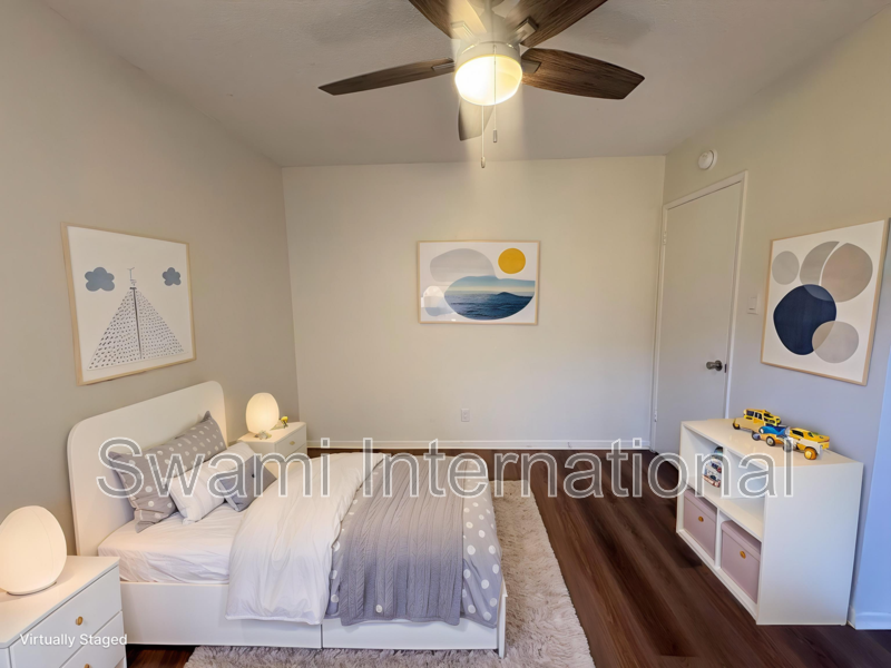 12615 Oxford Ave #B - Photo 3 of 12