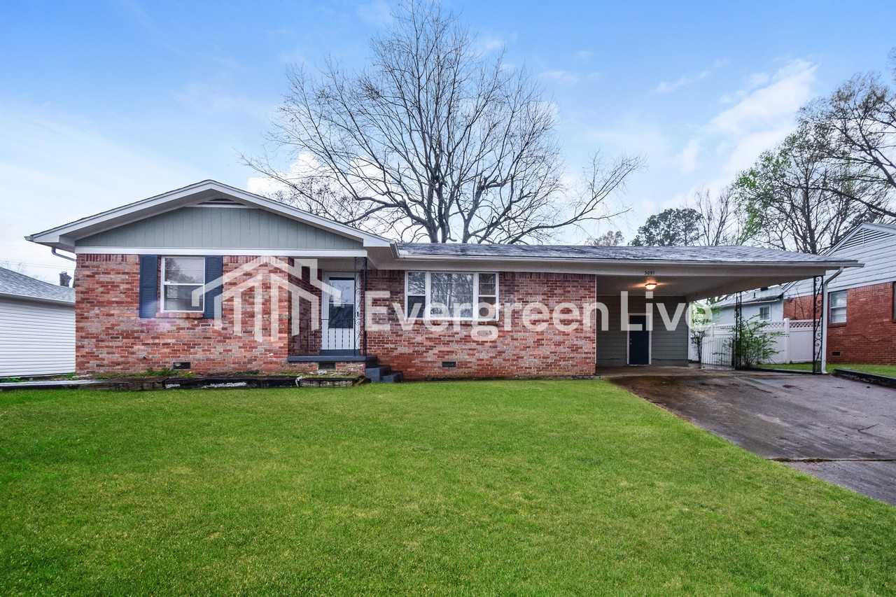 3051 Beauchamp Dr - Photo 2 of 15