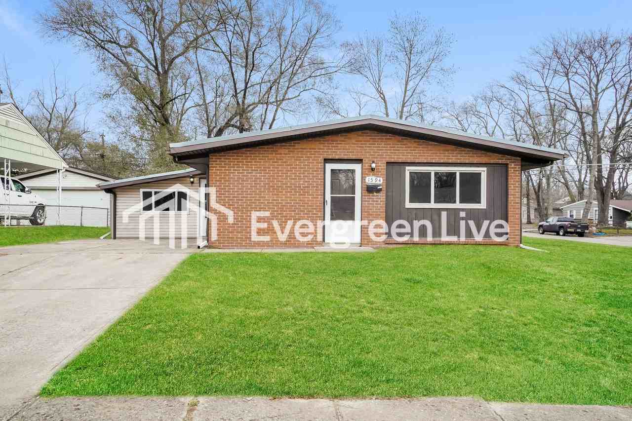 1594 Shady Lane Rd - Photo 2 of 15