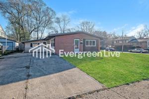 featured image of 1594 Shady Lane Rd