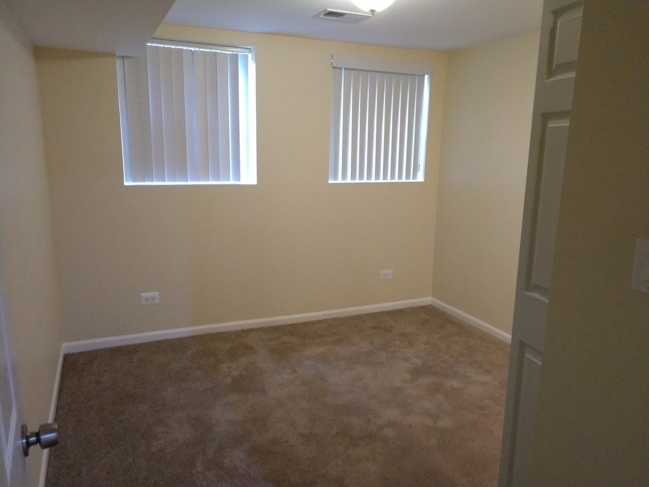 W Cullom Ave #1 - Photo 7 of 15