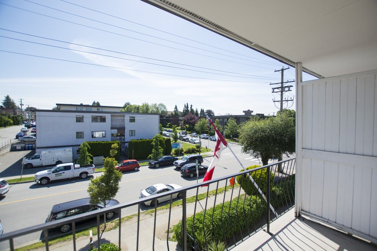 1215 Saint Georges Avenue #301 - Photo 4 of 17