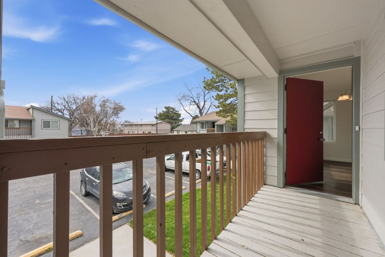 The Maples - Photo 6 of 31