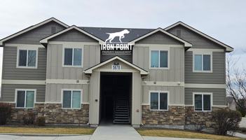 featured image of 5678 S Summit Creek Way