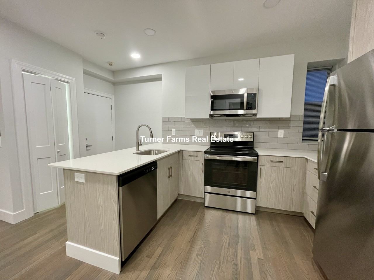 Peterborough St #23 - Photo 2 of 17