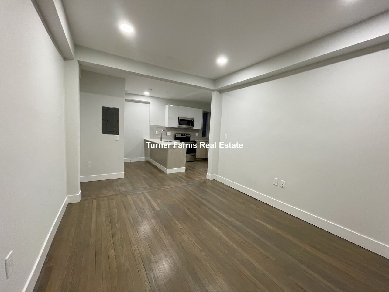 Peterborough St #23 - Photo 7 of 17