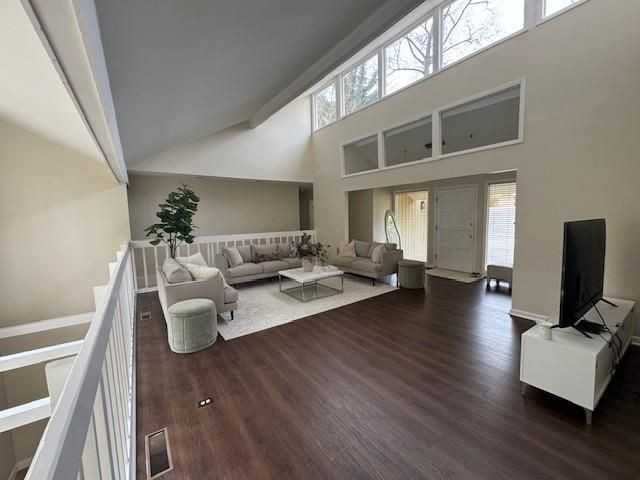 192 Kings Row Ne - Photo 3 of 28