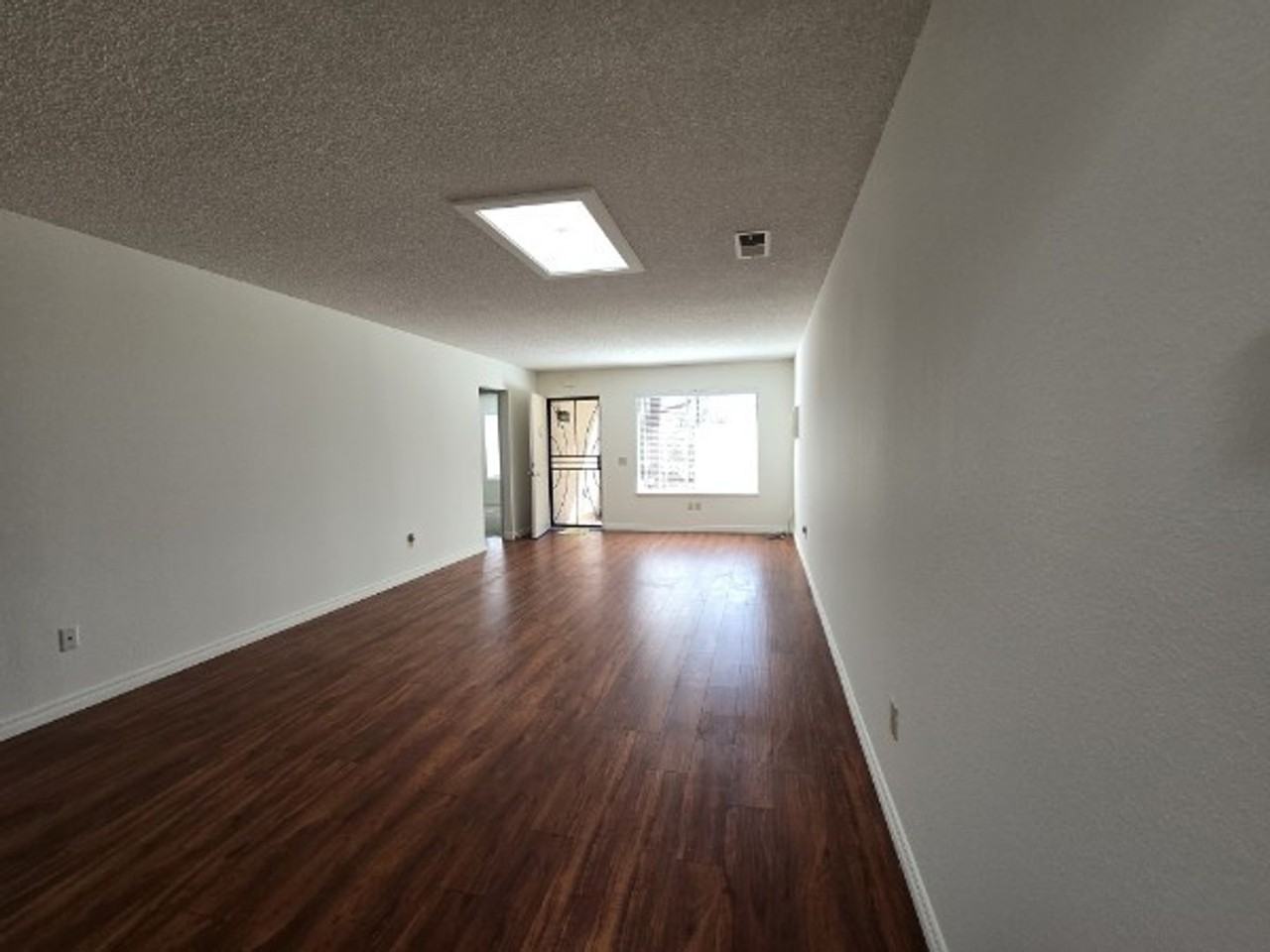 4758 Jasmine St - Photo 3 of 21