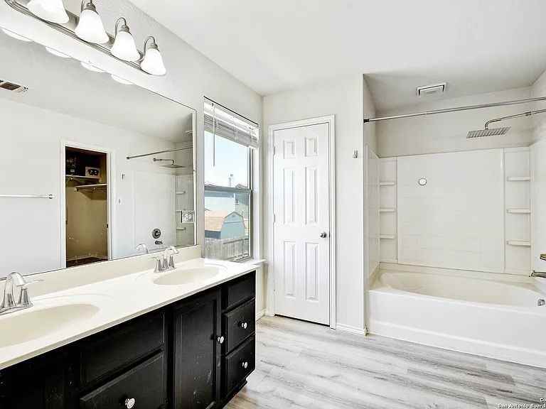 7711 Stable Vw - Photo 7 of 15