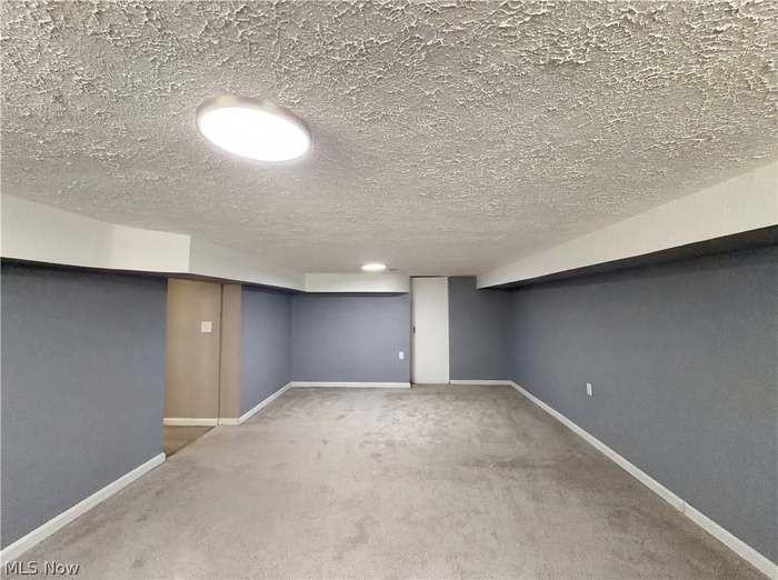 18715 Libby Rd - Photo 2 of 16