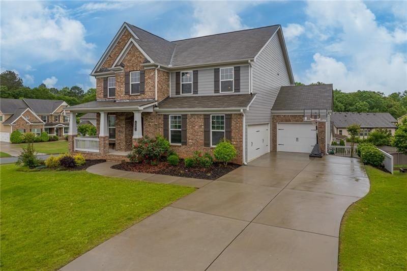 301 Cochin Dr - Photo 5 of 48