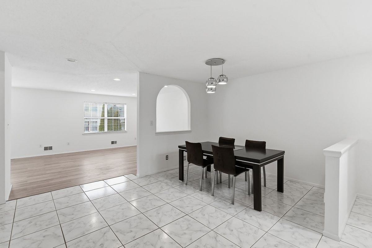 44 Kingfisher Ct - Photo 5 of 29