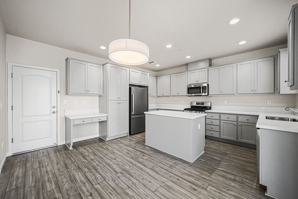 1477 Cecilia Dr - Photo 6 of 19