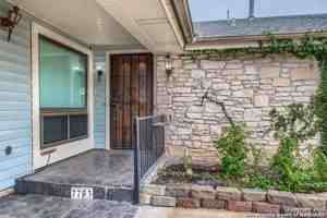 featured image of 7733 Dry Canyon Trl