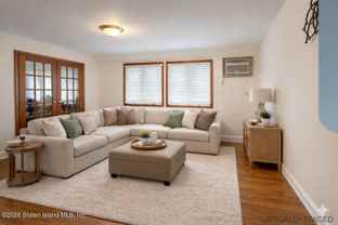 298 Pacific Ave - Photo 1 of 1