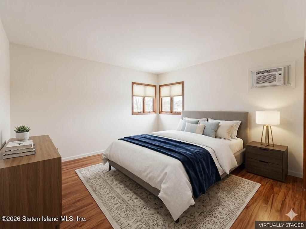 298 Pacific Ave - Photo 3 of 6