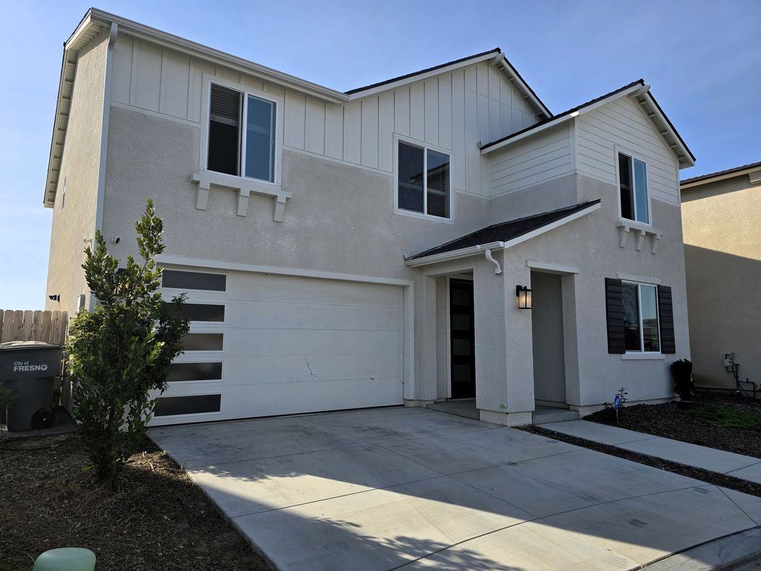 1779 N Filbert Ave - Photo 3 of 50