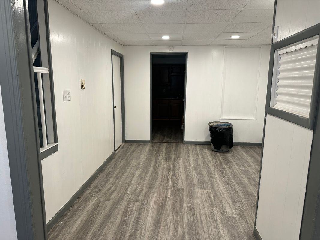 324 N Fountain St - Photo 2 of 15