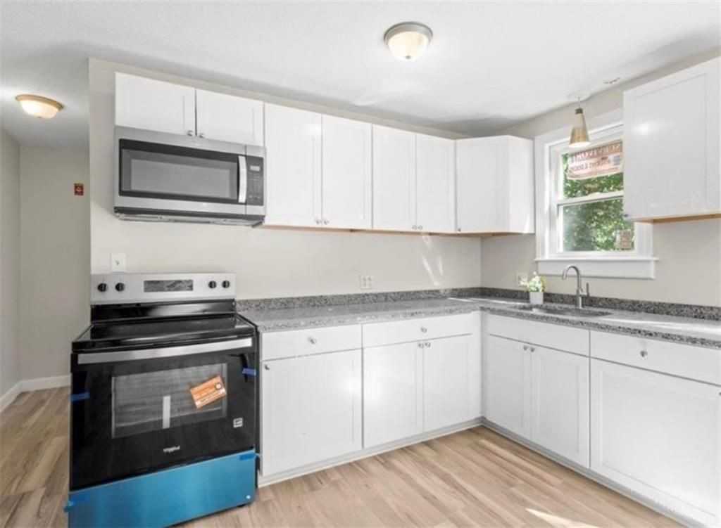 80 Summit St ##1 - Photo 3 of 6