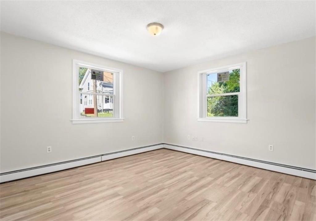 80 Summit St ##1 - Photo 5 of 6